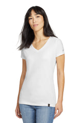 New Era ® Women's Heritage Blend V-Neck Tee. LNEA101 - White
